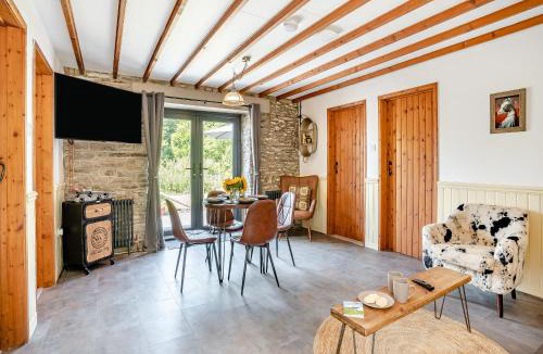 Cribyn House | The Old Cowsheds 1- Dairy - Uk49786