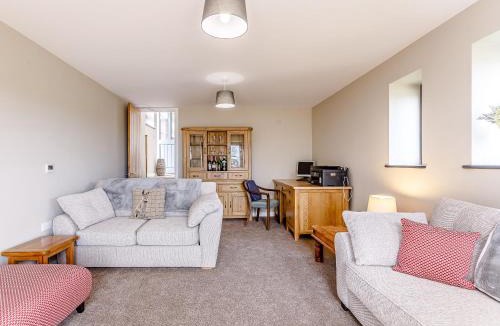 Chipping Norton House | The Old Dairy