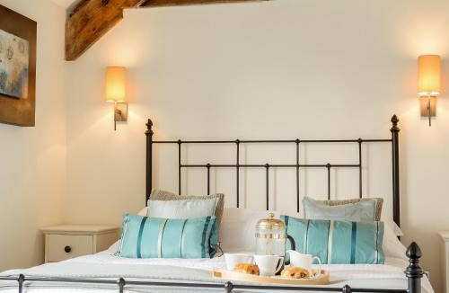 Cam House | The Old Dairy