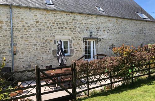 Amfreville House | The Old Farm Gite