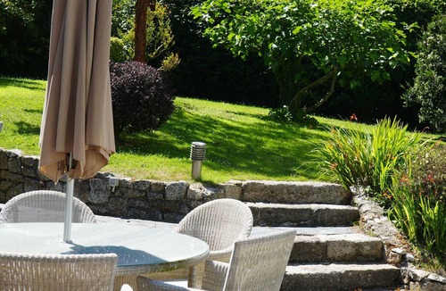 Mabe House | The Old Farmhouse