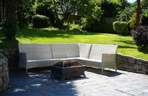 Mabe House | The Old Farmhouse