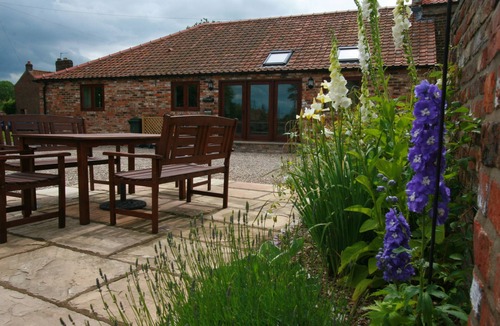 Helperthorpe House | The Old Forge, 2 Bed Modern Barn Conversion in The Yorkshire Wolds