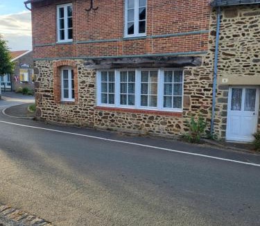 Saint-Loup-du-Gast House | The Old Forge