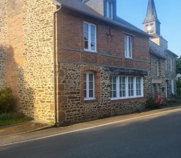 Saint-Loup-du-Gast House | The Old Forge