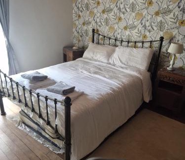 Saint-Loup-du-Gast House | The Old Forge