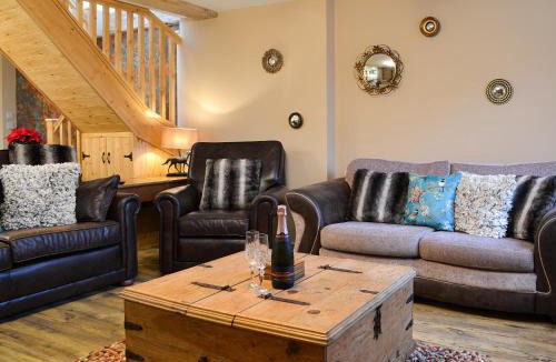 Arnold House | The Old Forge