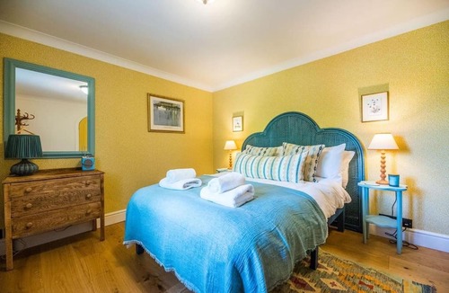 Saxmundham House | The Old Forge, Great Glemham