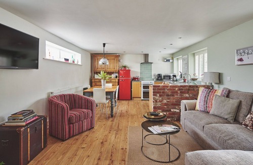 Hollington Apartment | The Old Forge - Luxury Cottages