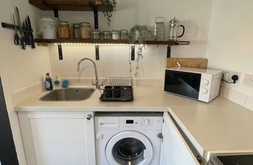 Wallingford Apartment | The Old Foundry Wallingford Apartment & Parking