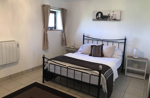 Saint-Sornin-la-Marche House | The Old Barn Rural Getaway - Laurel