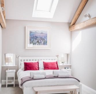 Barnetby Apartment | The Old Granary