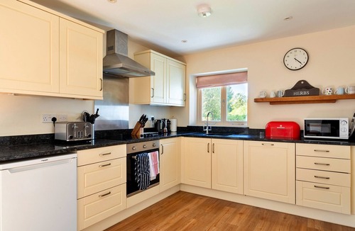 Freefolk Cottage | The Old Granary