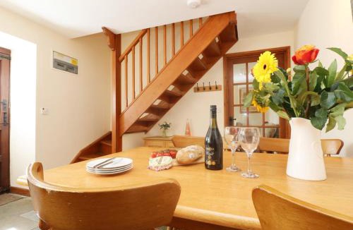 Launceston House | The Old Granary