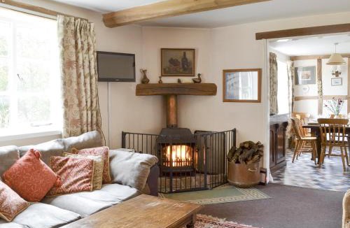 Newent House | The Old Granary