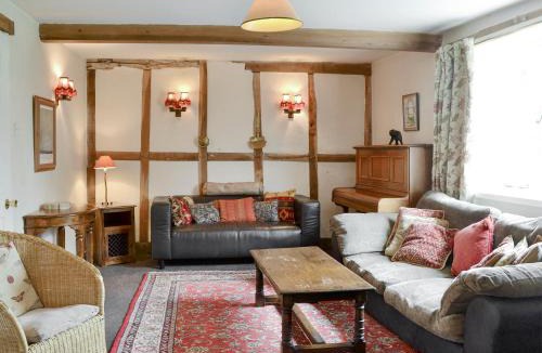 Newent House | The Old Granary