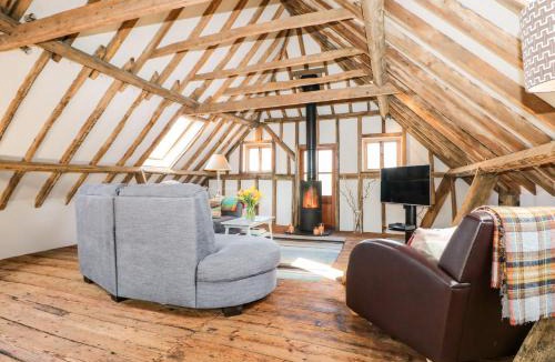 Pulborough House | The Old Granary