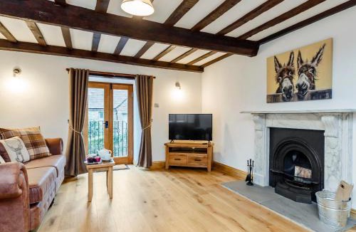 Hewelsfield House | The Old Granary - Uk12135