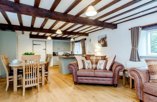 Hewelsfield House | The Old Granary - Uk12135