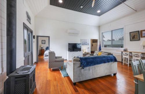 Allansford House | The Old Guide Hall