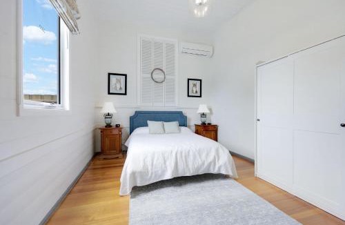 Allansford House | The Old Guide Hall