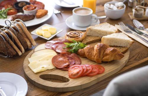 Caister-on-Sea Hotel | The Old Hall Hotel