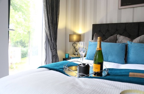 Tatenhill Hotel | The Old Hall Hotel