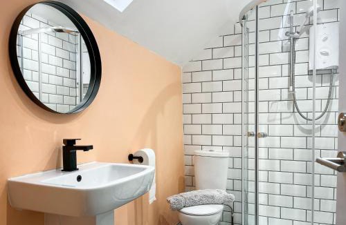 Dronfield House | The Old Hayloft-Uk39431