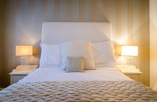 Burton Hotel | The Old House At Home