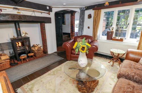 Hamble-le-Rice House | The Old House