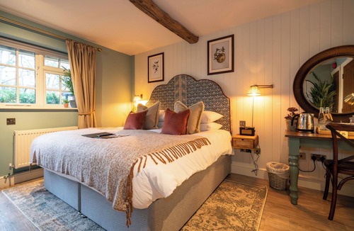 Crawley Down Hotel | The Old House Inn