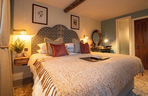 Crawley Down Hotel | The Old House Inn