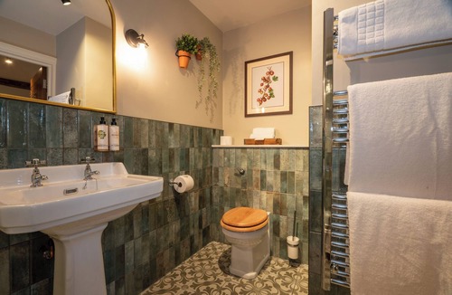 Crawley Down Hotel | The Old House Inn