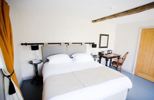 Crawley Down Hotel | The Old House Inn