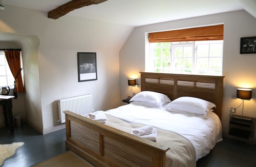 Crawley Down Hotel | The Old House Inn