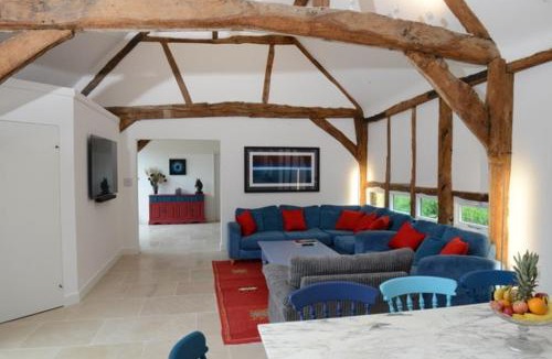 Hungerford Villa | The Old Ironhouse