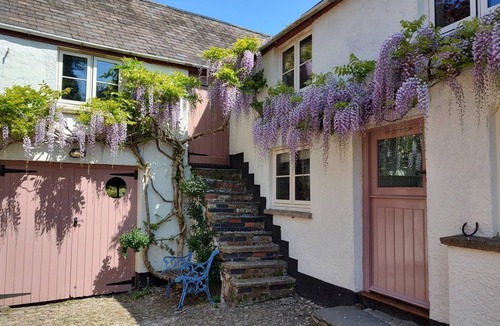 Exton Cottage | The Old Malt House, Exton