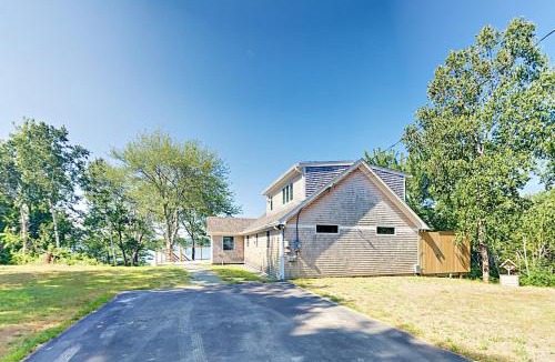 Lamoine Beach House | The Old Man's Lookout