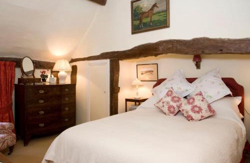 Halford Bed & Breakfast | The Old Manor House