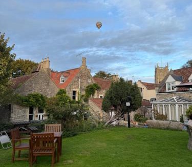 Keynsham Hotel | The Old Manor House Hotel