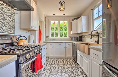 North Bend House | The Old McCullough Home w/Rooftop Deck, View