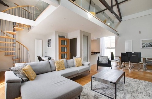 Holt Apartment | The Old Meeting Hall