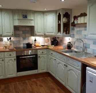 Llandovery House | The Old Milking Parlour