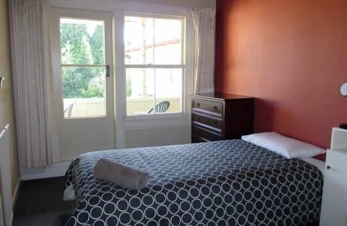 Reefton House | The Old Nurses Home Guesthouse