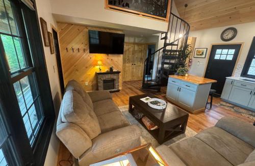 LaFayette House | The Old Orchard Cottage