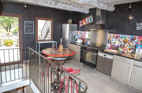 Robion House | The old oven