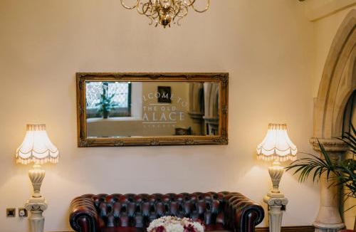 Lincoln House | The Old Palace Lodge