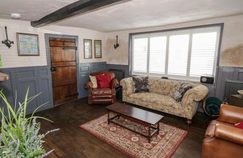 Tewkesbury House | The Old Paper Shop