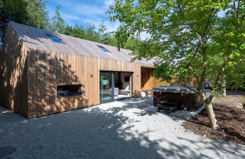 Etchinghill House | The Old Piggery