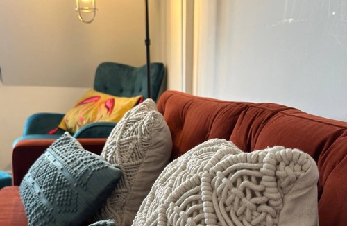 Bishops Waltham Apartment | The Old Post Office